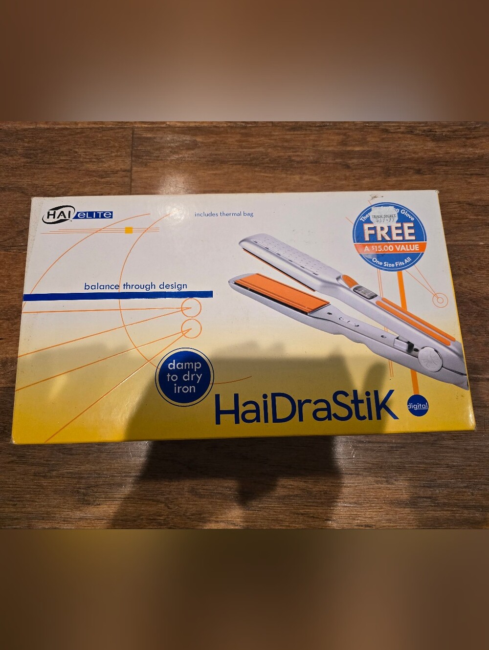 Women’s Hair Straightener - White with Orange Plates